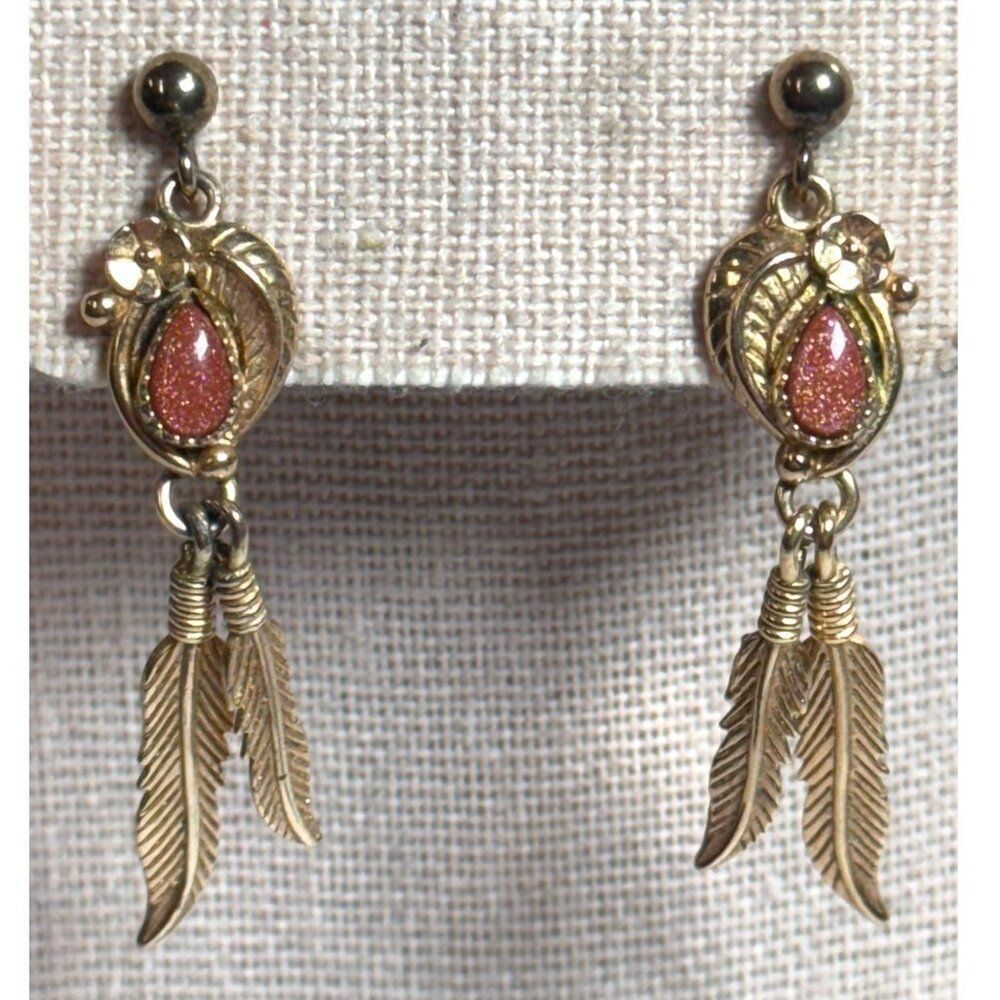 Vtg WMCO WHEELER SOUTHWESTERN Gold Tone Goldstone Feather Dangle EARRINGS Post